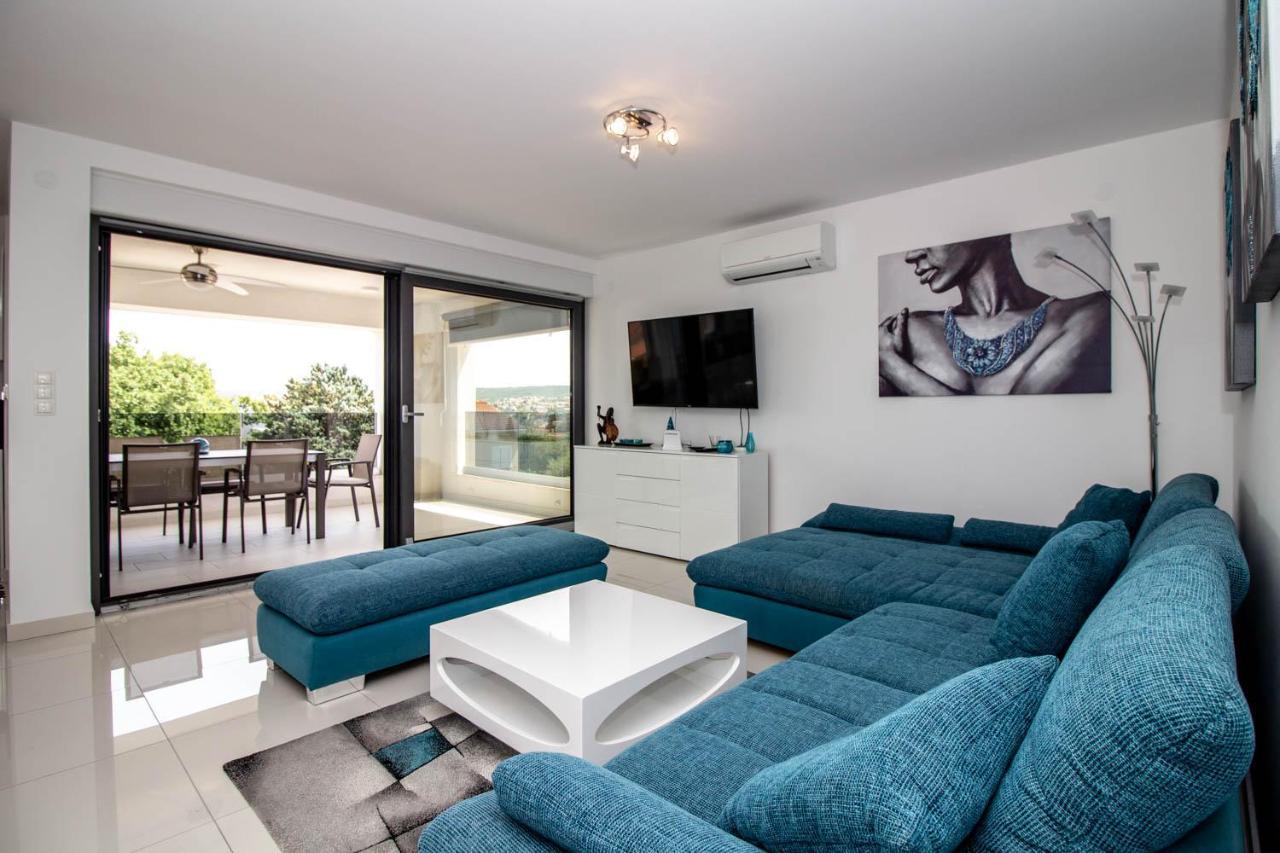 Luxury Apartment Luna Vantacici Exterior photo